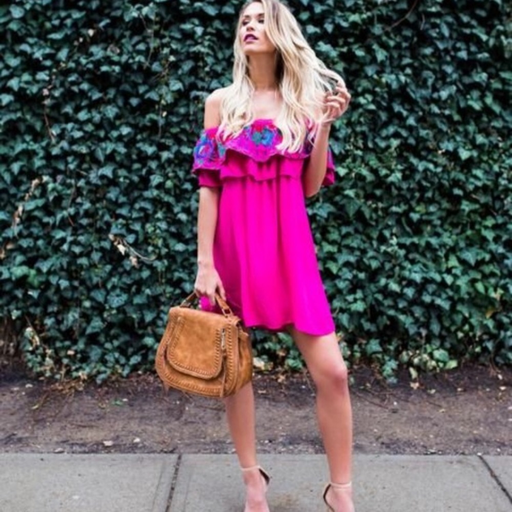 Hot Tropics Vici Sundress